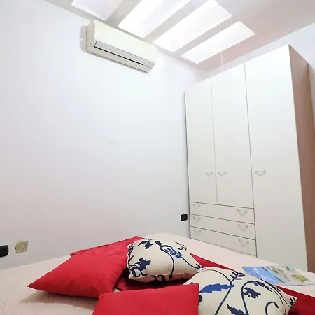 Дом отдыха Arianna Elegance And Comfort In The Heart Of